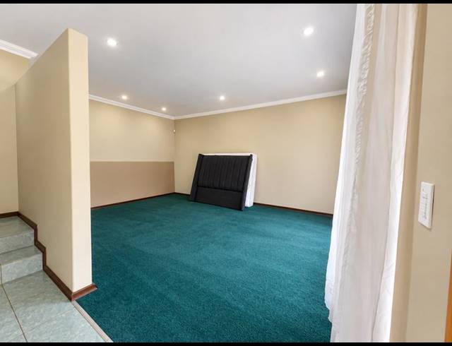 4 BEDROOM PROPERTY TO RENT IN WATERKLOOF RIDGE